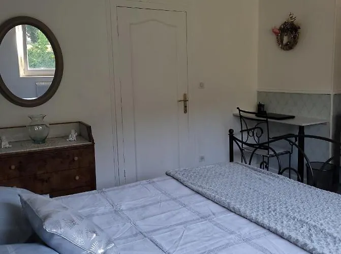 Au Cigogneau Wifi-netflix-balcon-parking *